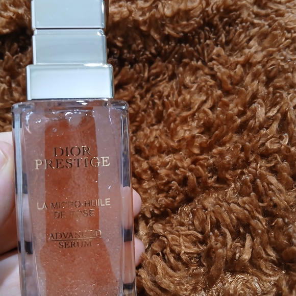 Dior Prestige Advanced Serum - Luxurious Gold - Picture 2 of 4